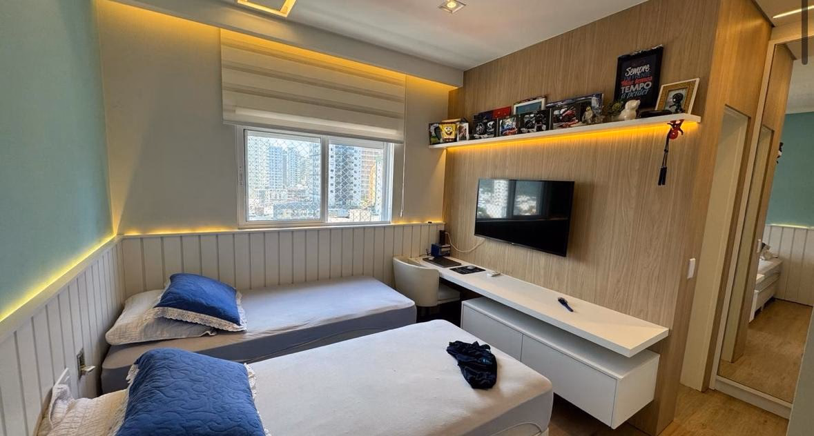 Apartamento 4 suítes em Meia Praia — Meia Praia, Itapema