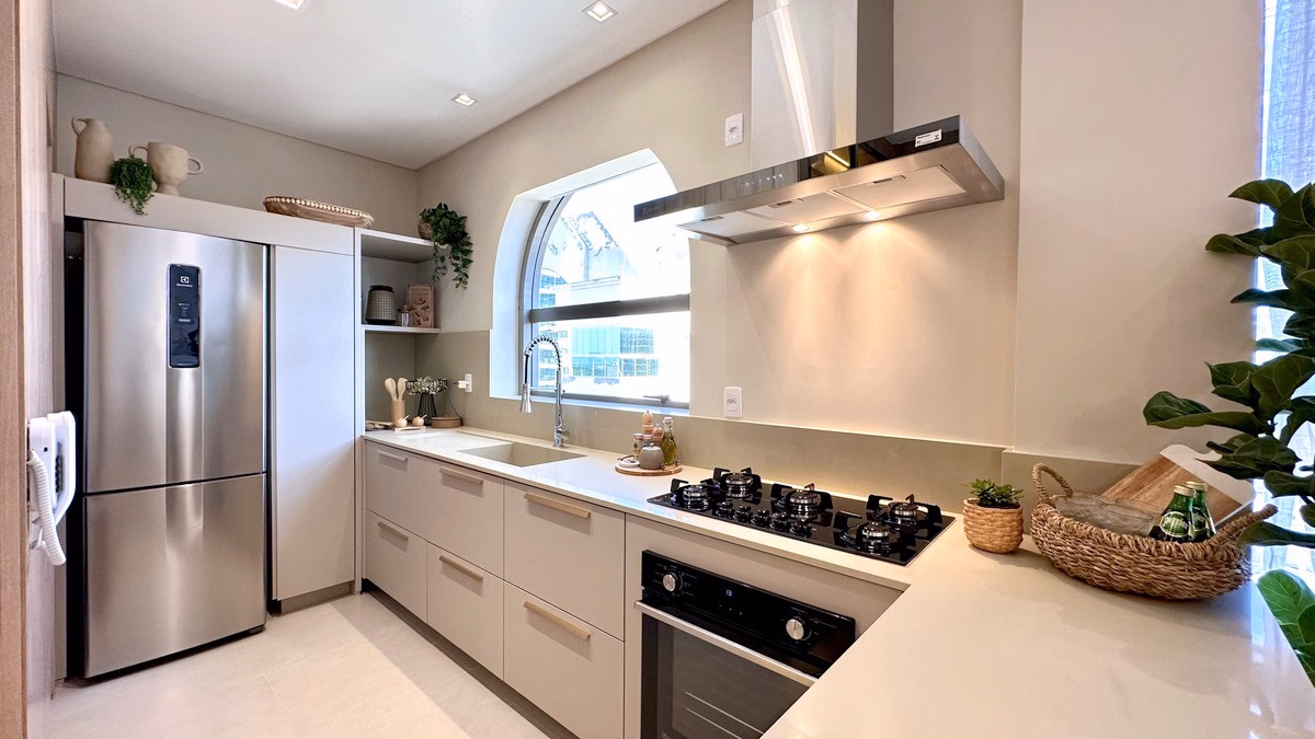 Apartamento 3 suítes em Meia Praia — Meia Praia, Itapema
