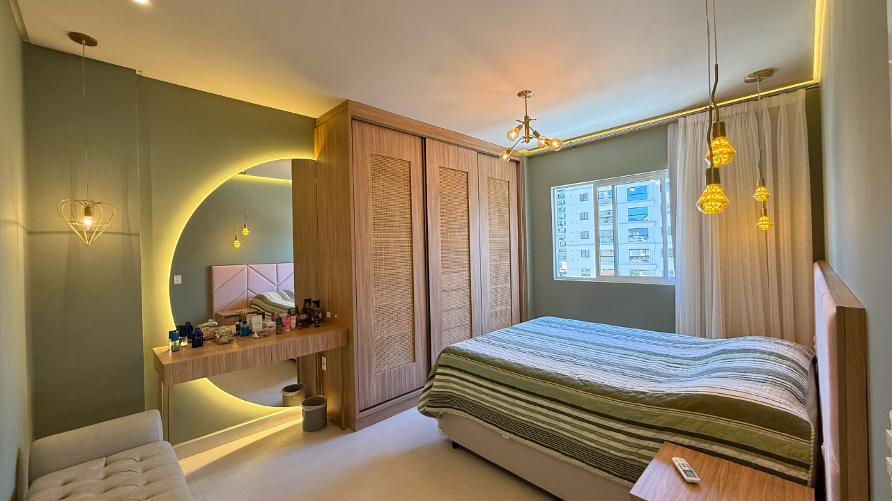 Apartamento 3 suítes em Meia Praia — Meia Praia, Itapema