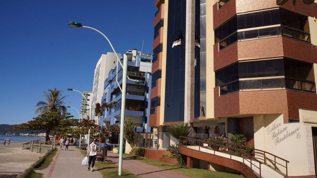 Apartamento Frente Mar a Venda em Itapema - Sollar Palace em Itapema (2)
