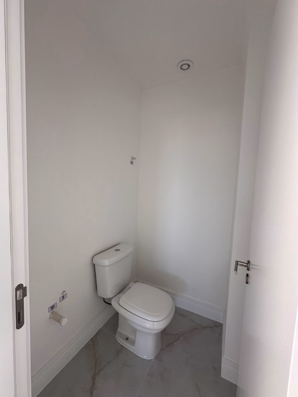 Apartamento 3 suítes em Meia Praia — Meia Praia, Itapema