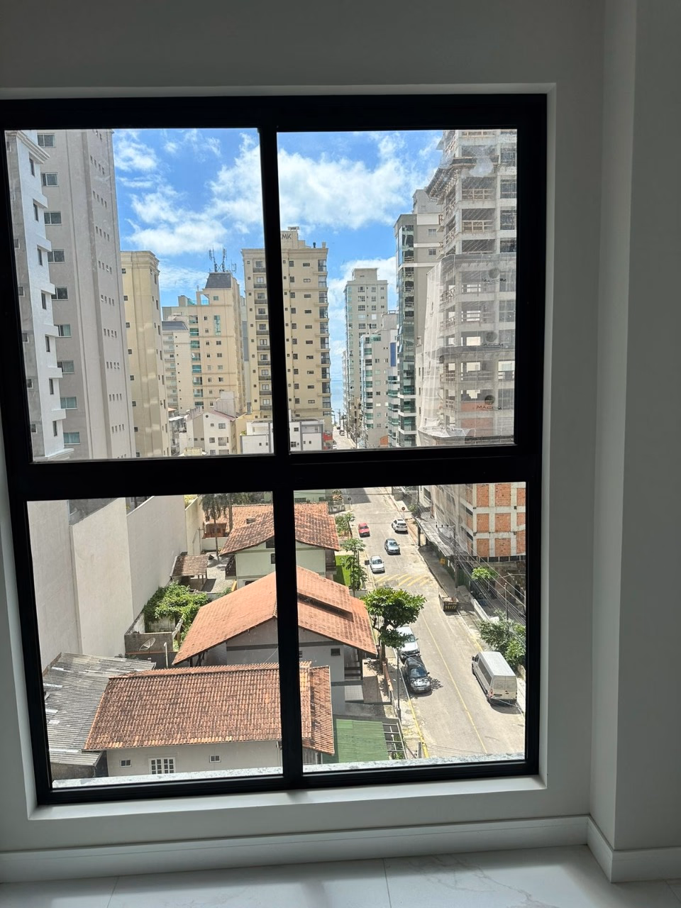 Apartamento 3 suítes em Meia Praia — Meia Praia, Itapema