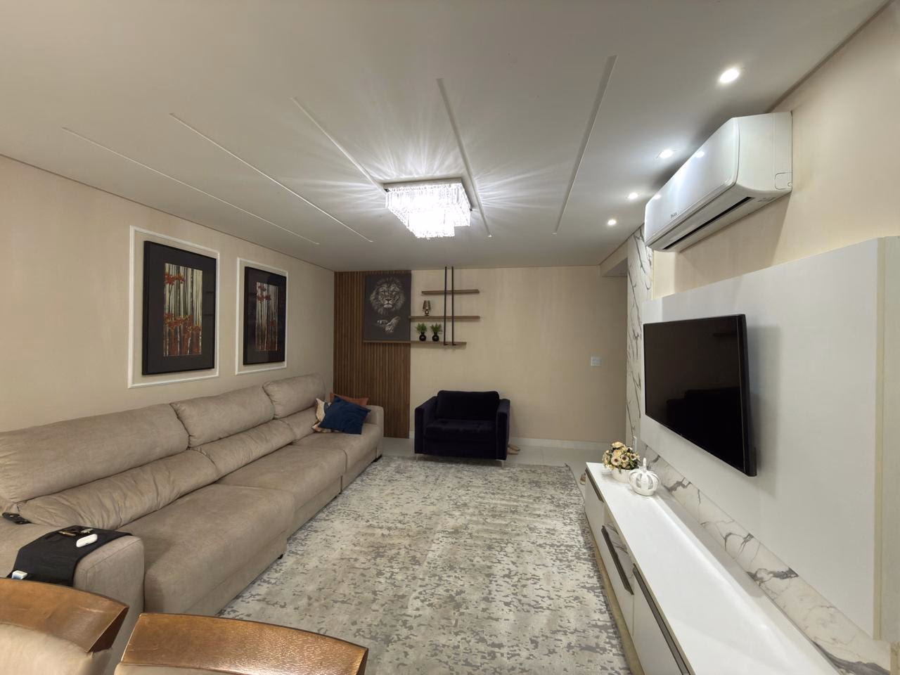 Apartamento 3 suítes em Meia Praia — Meia Praia, Itapema