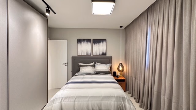 Apartamento 3 suítes em Meia Praia — Meia Praia, Itapema