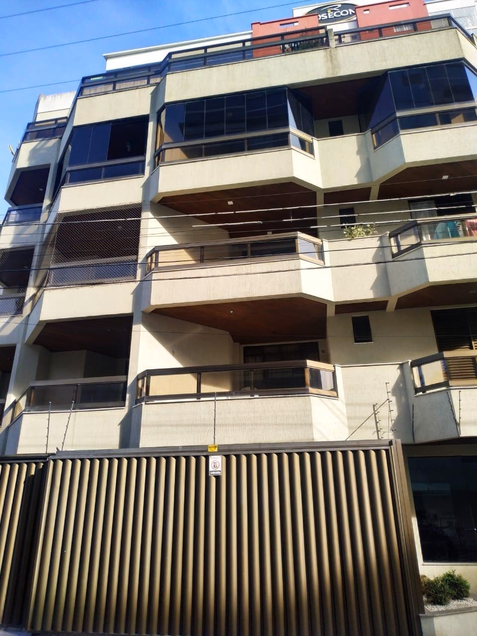Diplomata Residencial — Meia Praia