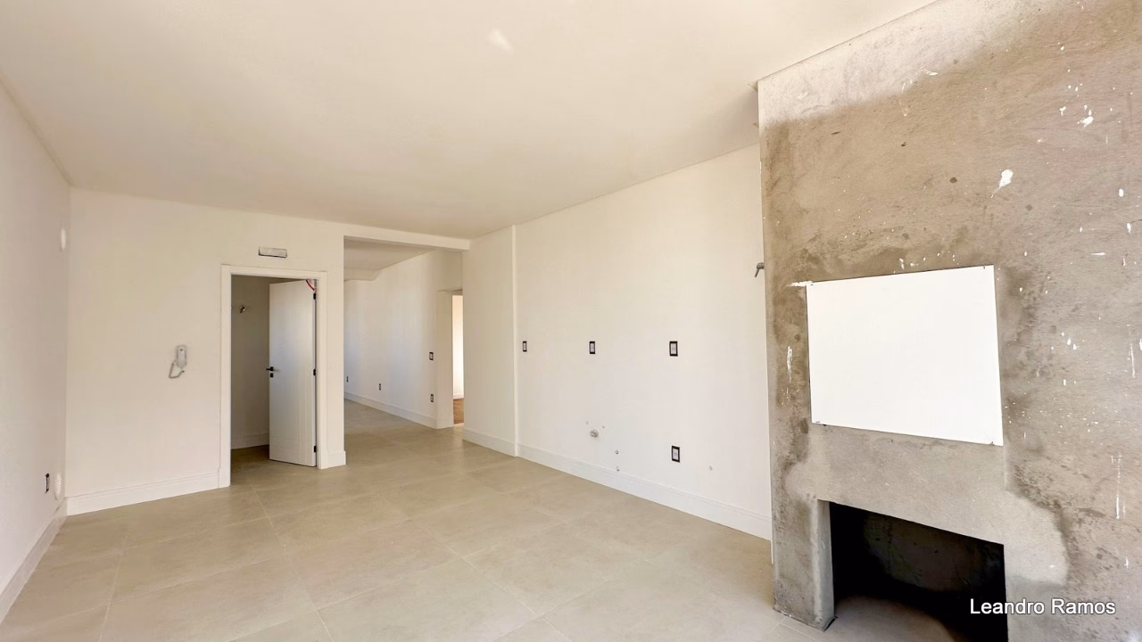 Apartamento 4 suítes em Meia Praia — Meia Praia, Itapema