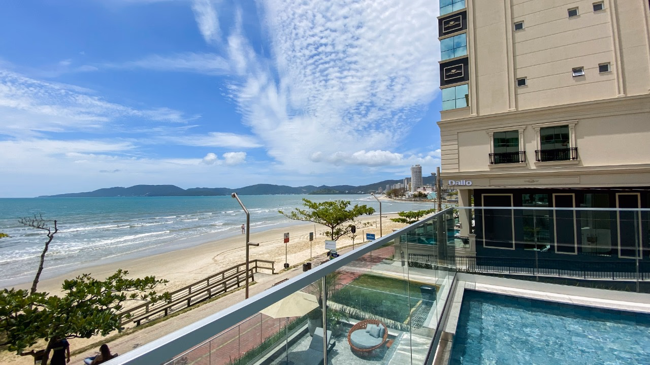 Apartamento a venda na quadra mar no residencial Albamar