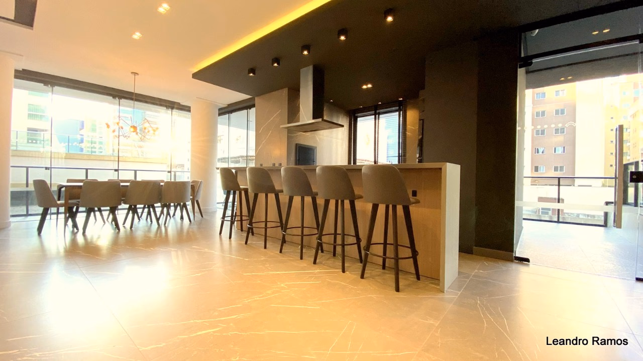 Apartamento a venda no Sunsky em Meia Praia, Itapema (41)