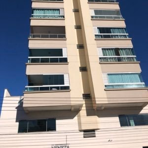 Veneza Residence — Meia Praia