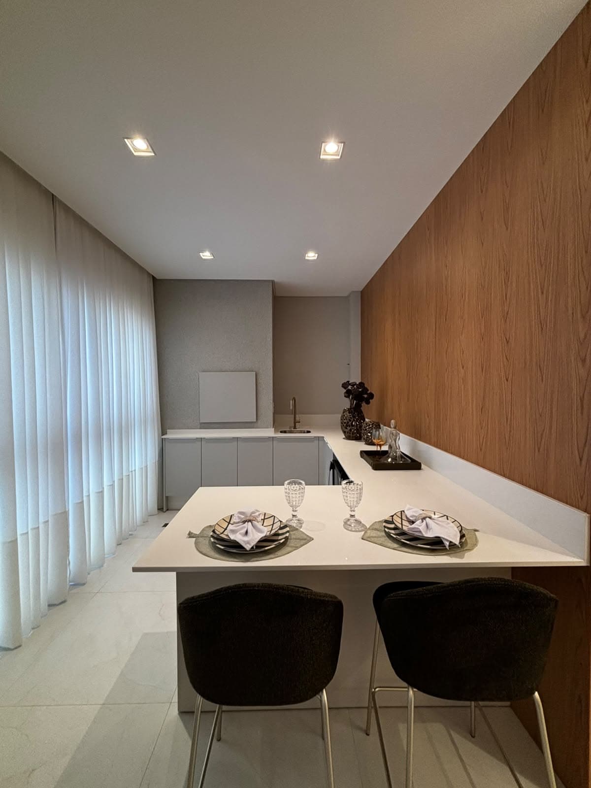 Apartamento 3 suítes em Meia Praia — Meia Praia, Itapema