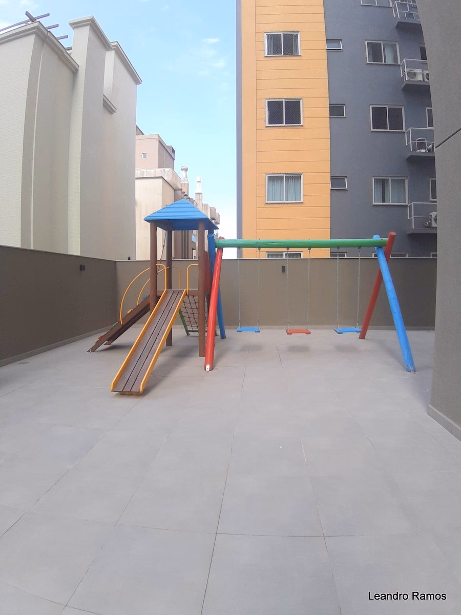Place Vendome Residence - Rua 234, Bairro Meia Praia, Itapema - SC (13)
