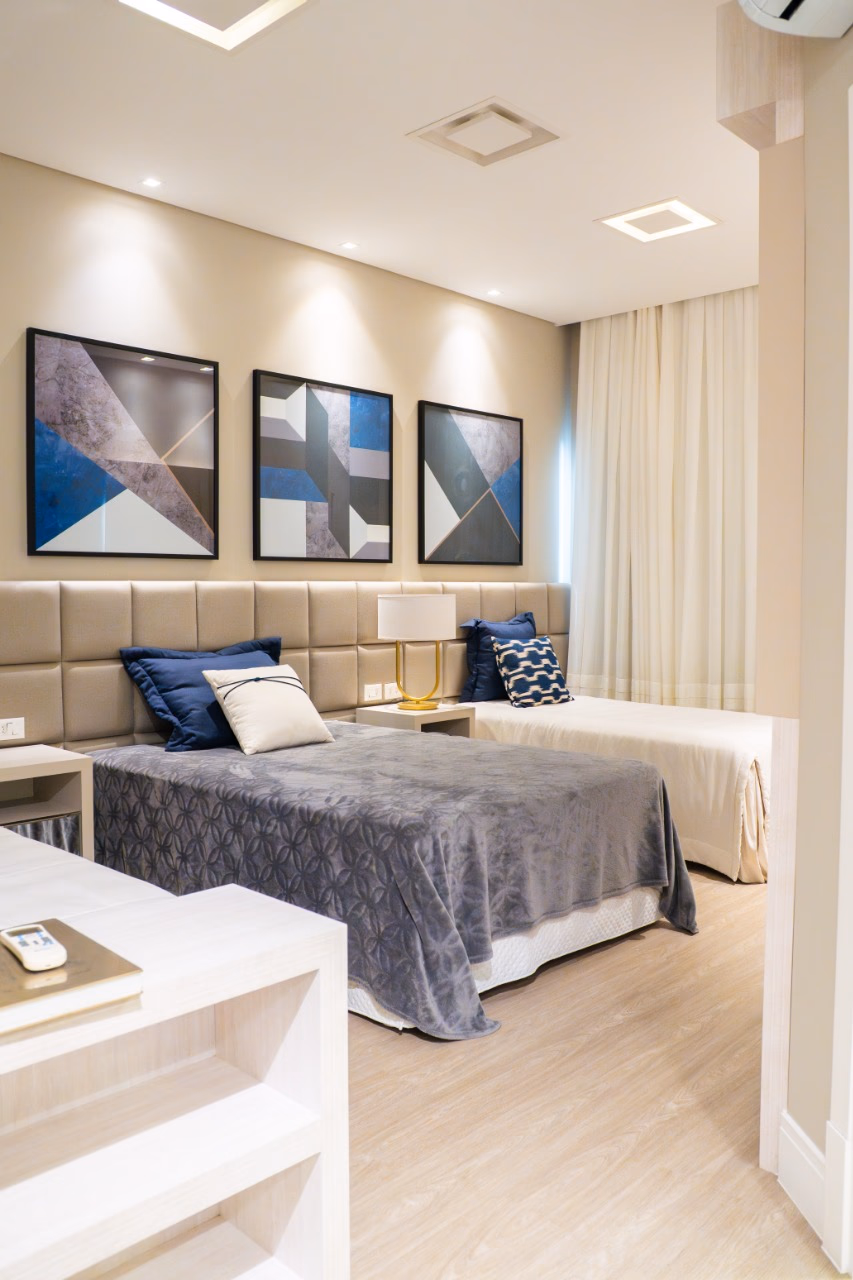 Apartamento 4 suítes em Meia Praia — Meia Praia, Itapema