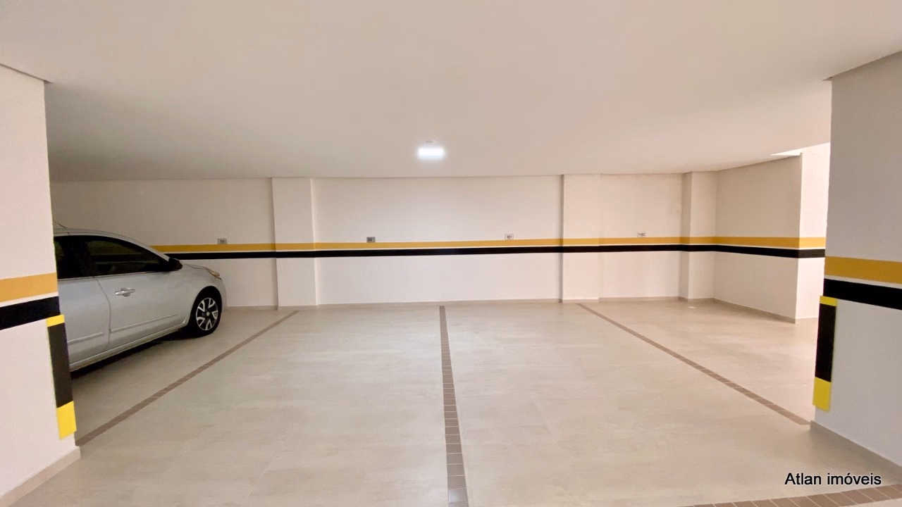 Apartamento 3 suítes em Meia Praia — Meia Praia, Itapema
