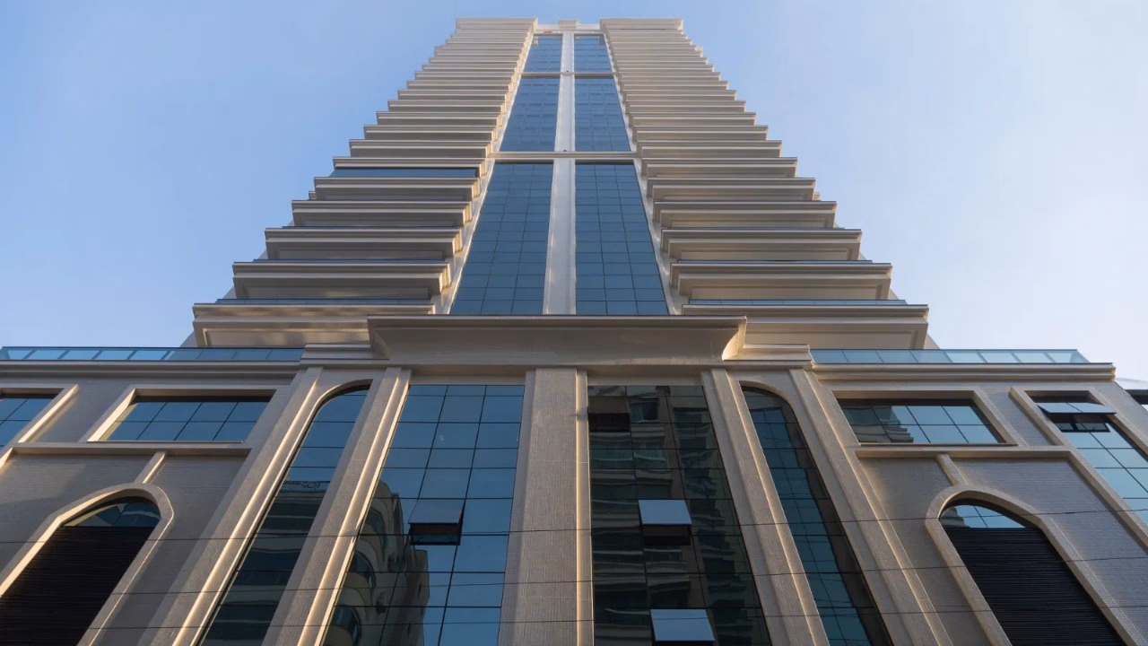Greta Palace Residence — Meia Praia