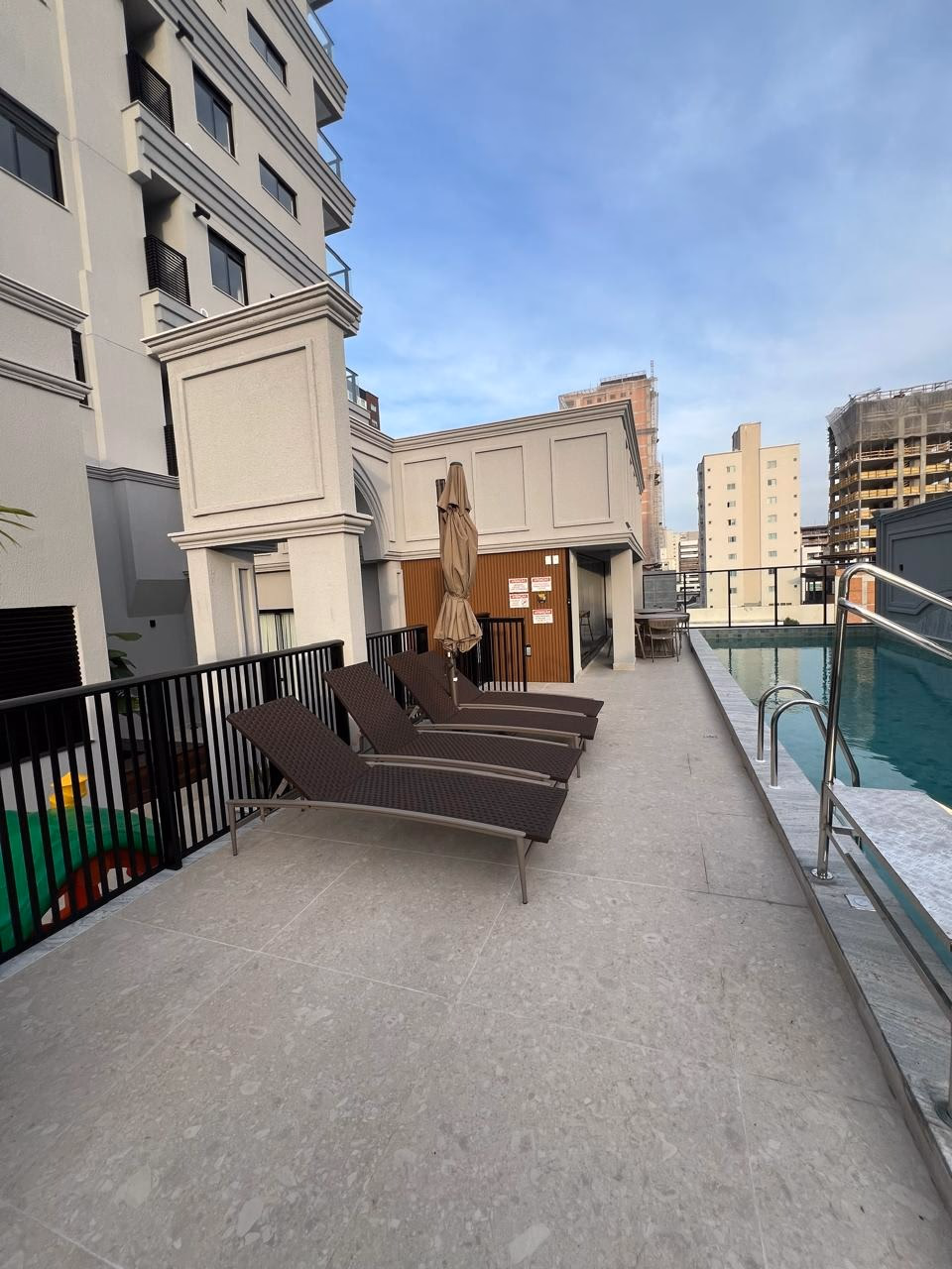 Apartamento a venda, em Meia Praia, Itapema-SC, Res Bourbon (3)