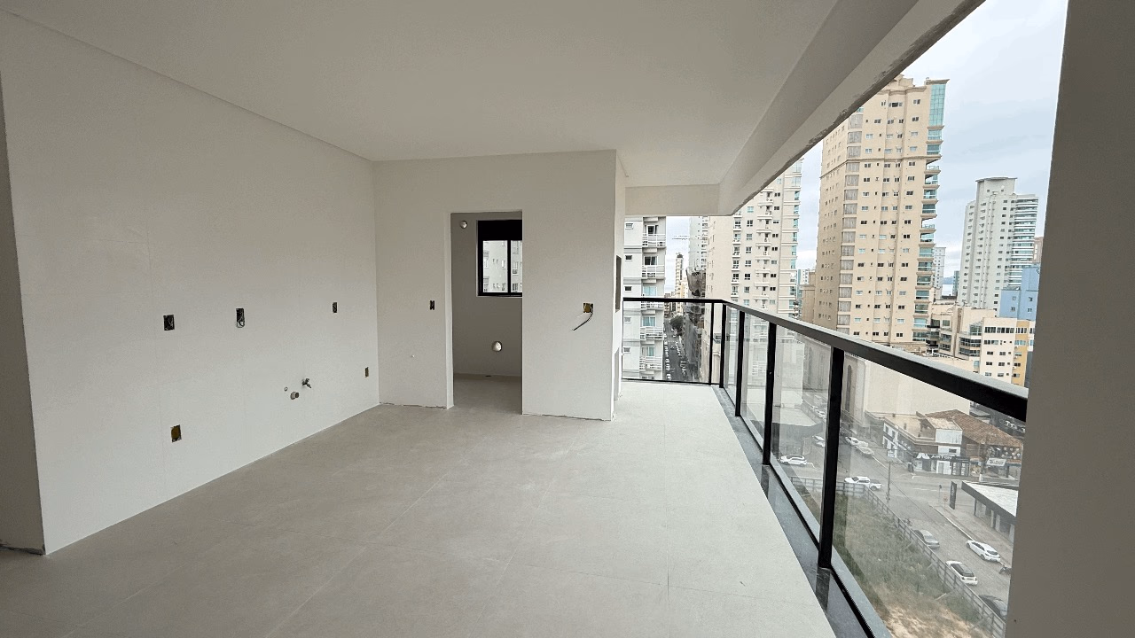 Apartamento 3 suítes em Meia Praia — Meia Praia, Itapema