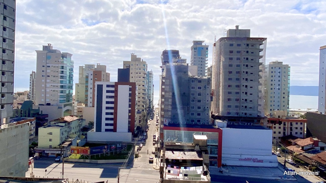 Apartamento 3 suítes em Meia Praia — Meia Praia, Itapema