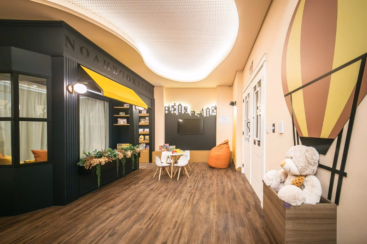Apartamento 4 suítes em Meia Praia — Meia Praia, Itapema