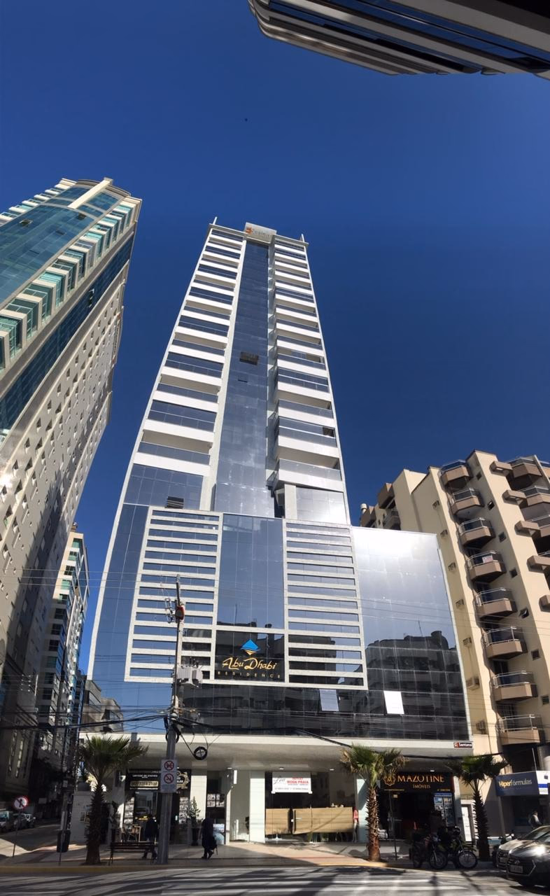 Abu Dhabi Residencial — Meia Praia