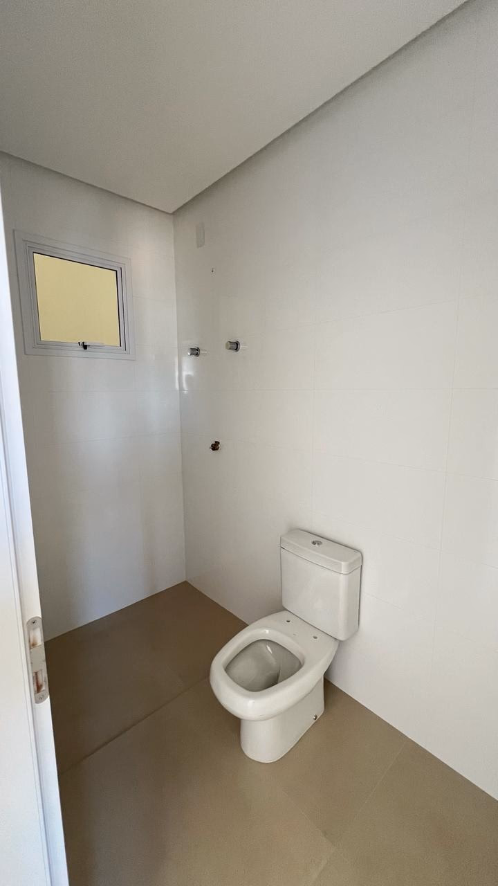 Apartamento 4 suítes em Meia Praia — Meia Praia, Itapema
