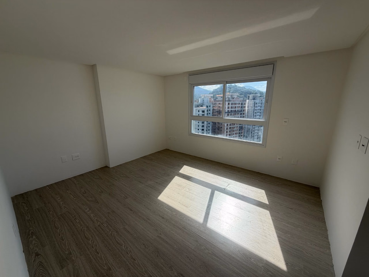 Apartamento 4 suítes em Centro — Centro, Itapema