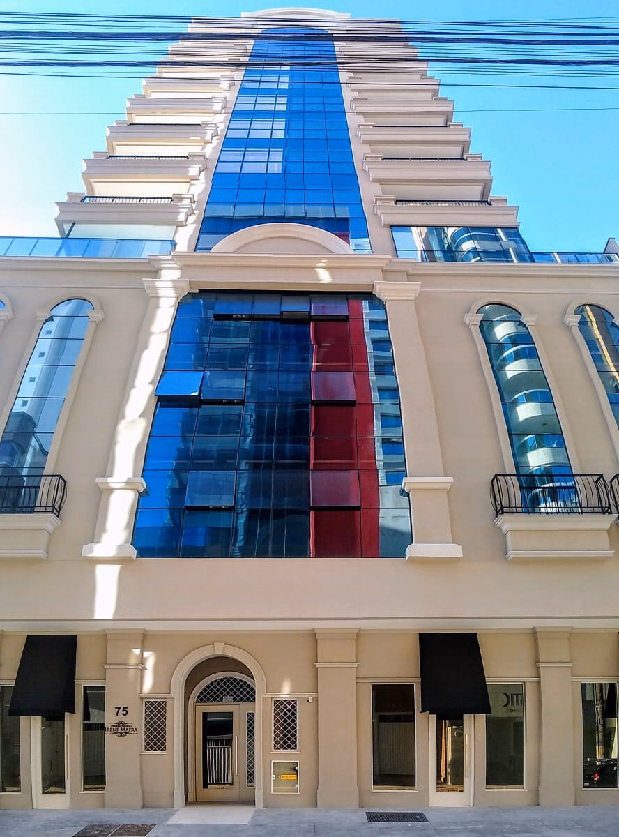 Irene Mafra Residencial — Meia Praia