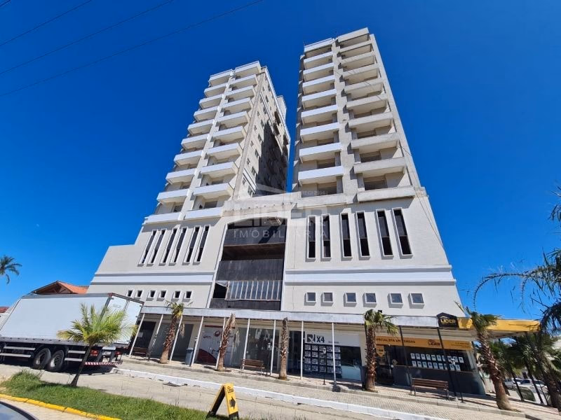 The Empire Residence — Balneário Perequê