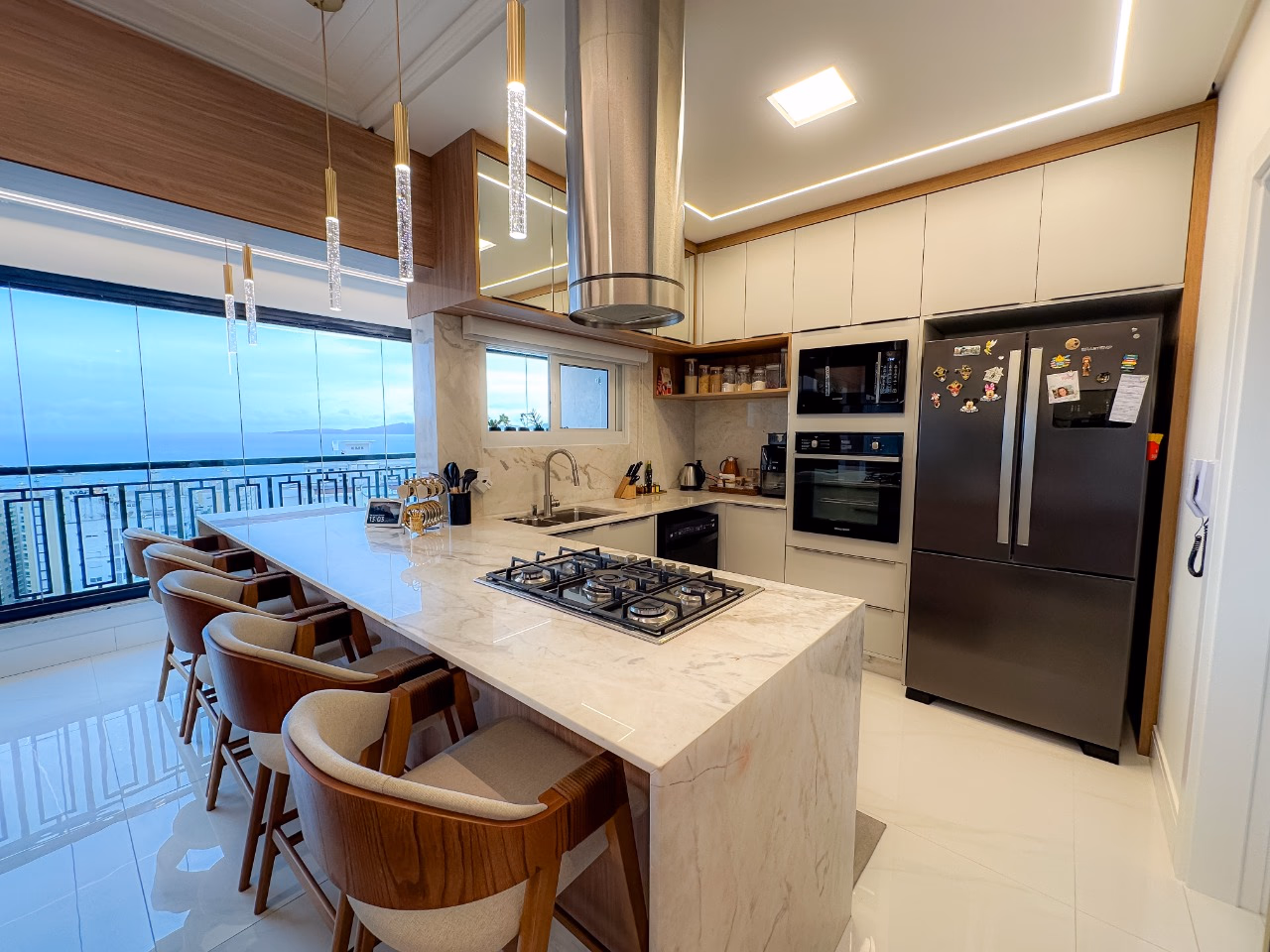 Apartamento 4 suítes em Centro — Centro, Itapema