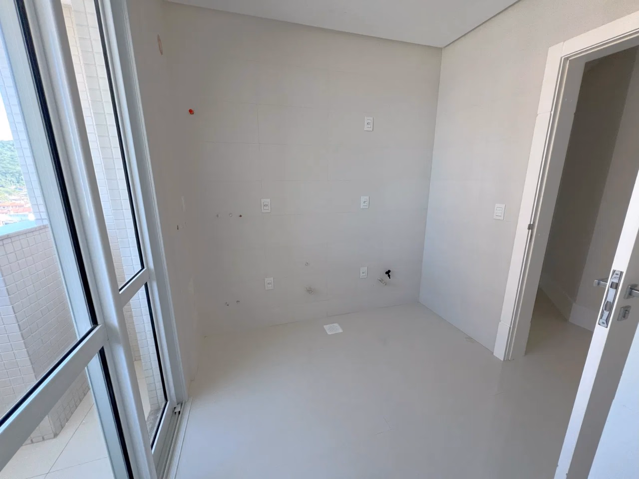 Apartamento 4 suítes em Centro — Centro, Itapema