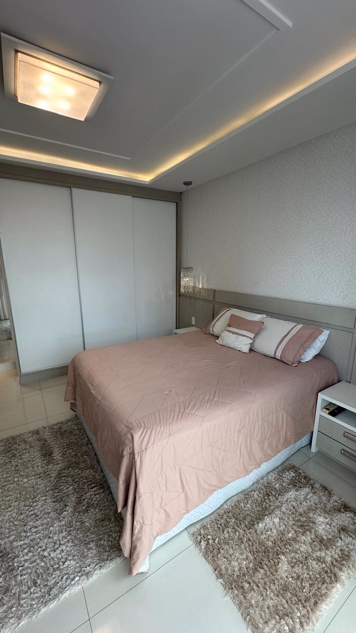 Apartamento 4 suítes em Meia Praia — Meia Praia, Itapema