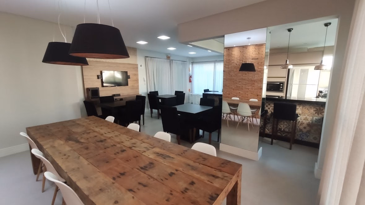 Apartamento mobiliado no Grand Palazzo a venda em Meia Praia, Itapema