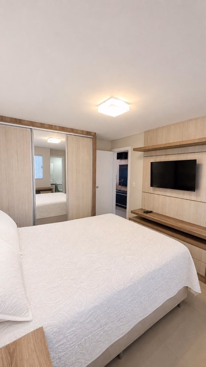 Apartamento 2 suítes em Meia Praia — Meia Praia, Itapema