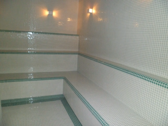 L Sauna