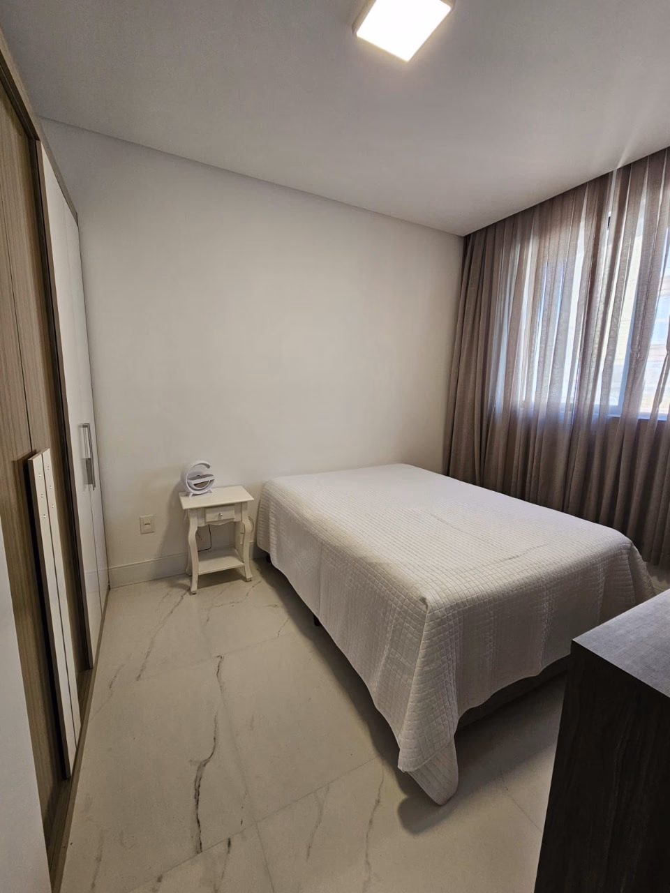 Apartamento 3 suítes em Meia Praia — Meia Praia, Itapema