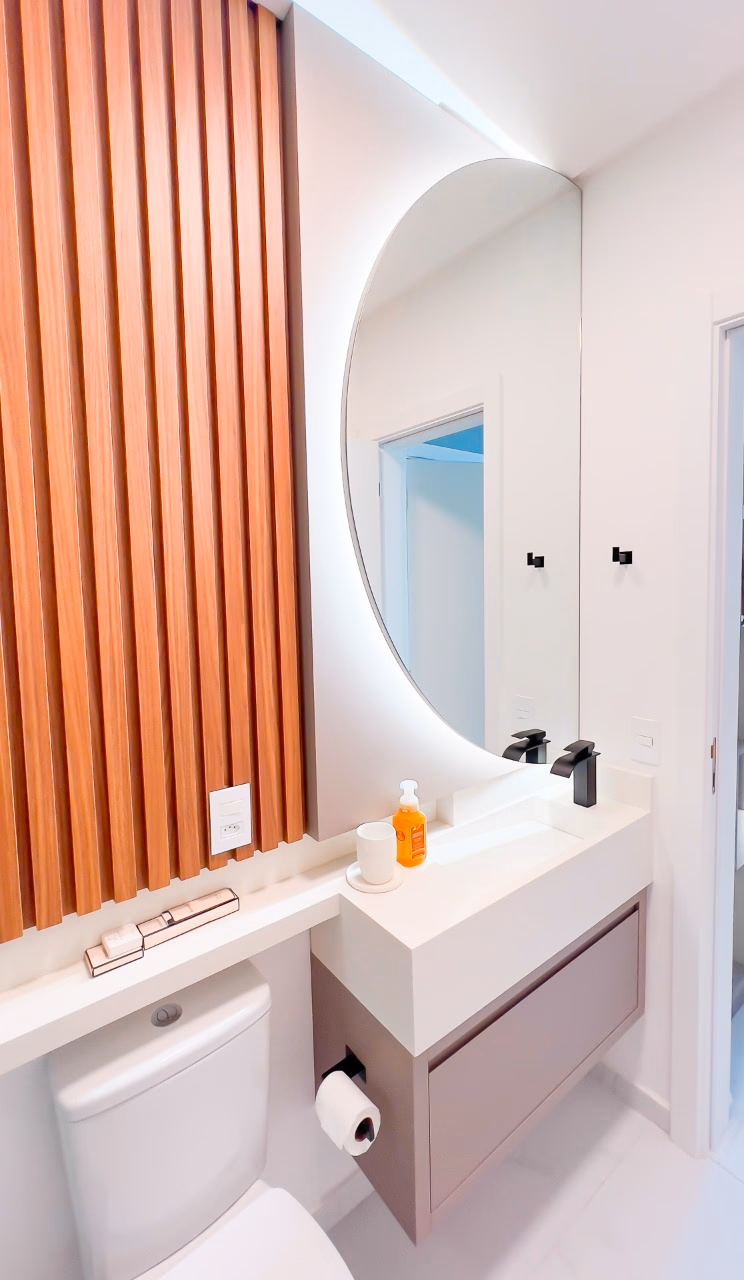 Apartamento 3 suítes em Meia Praia — Meia Praia, Itapema