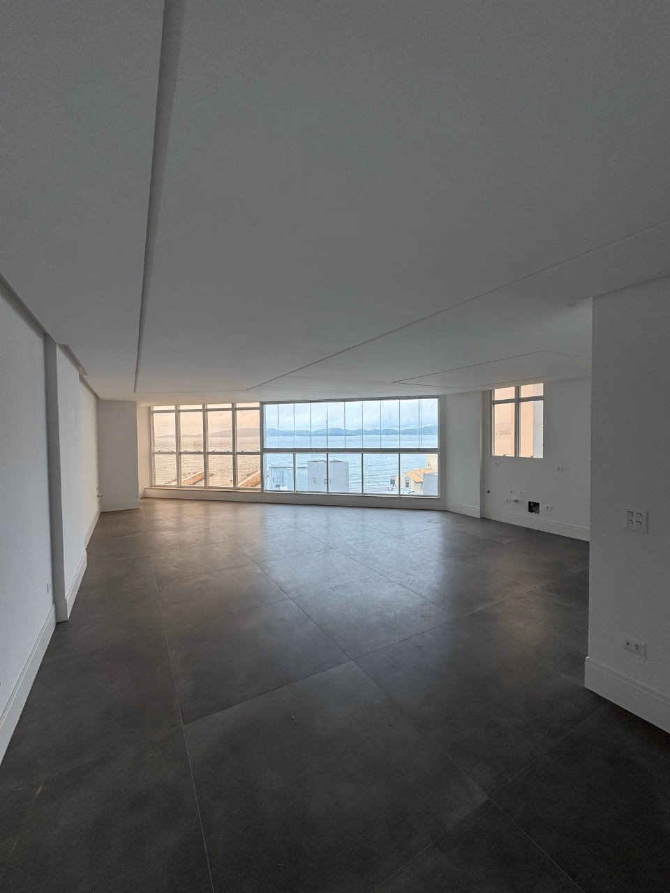 Apartamento 3 suítes em Centro — Centro, Itapema