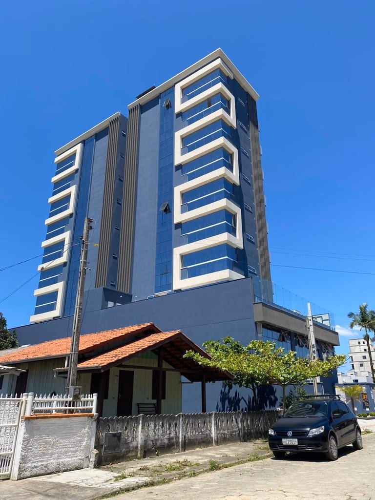 Isola de Capri Residenziale — Balneário Perequê