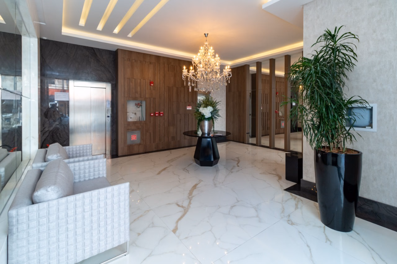Apartamento 4 suítes em Meia Praia — Meia Praia, Itapema