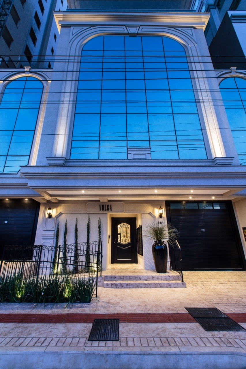 Volga Residence — Meia Praia