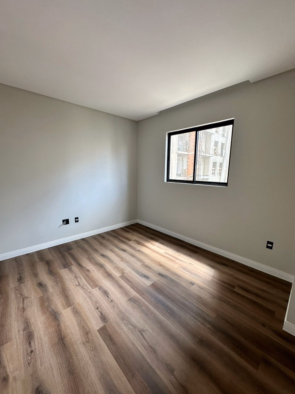 Apartamento 3 suítes em Meia Praia — Meia Praia, Itapema