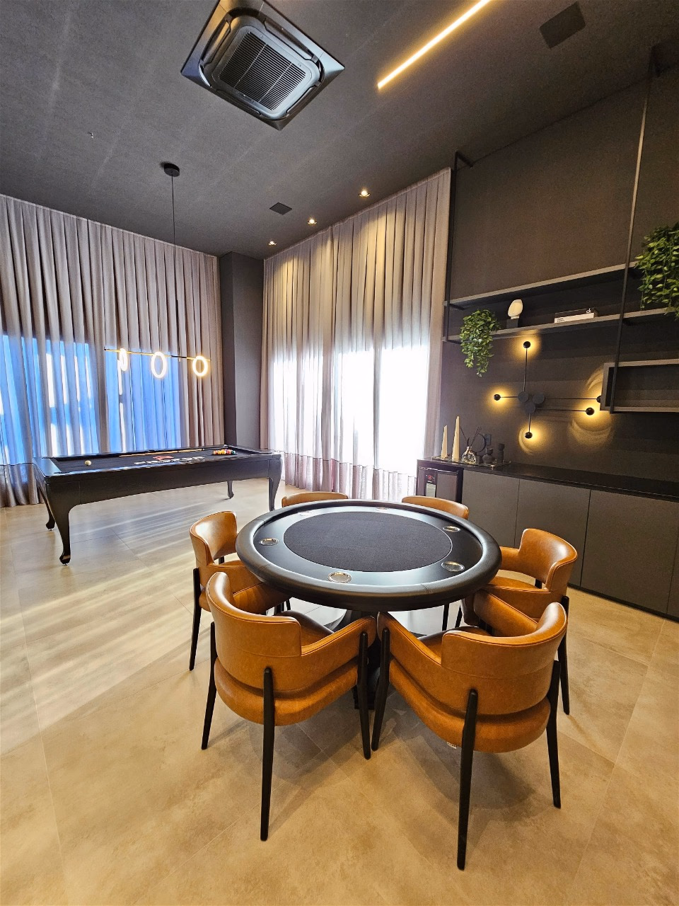 Residencial Brooklyn Tower - Rua 236, Bairro Meia Praia, Itapema - SC (18)