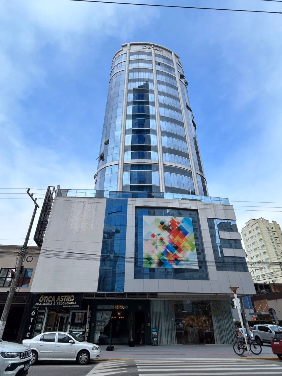 Ester Bogo - Rua 251, Bairro Meia Praia, Itapema - SC (1)