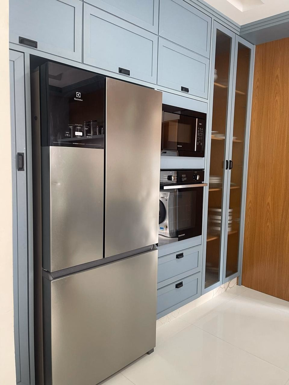 Apartamento 4 suítes em Meia Praia — Meia Praia, Itapema