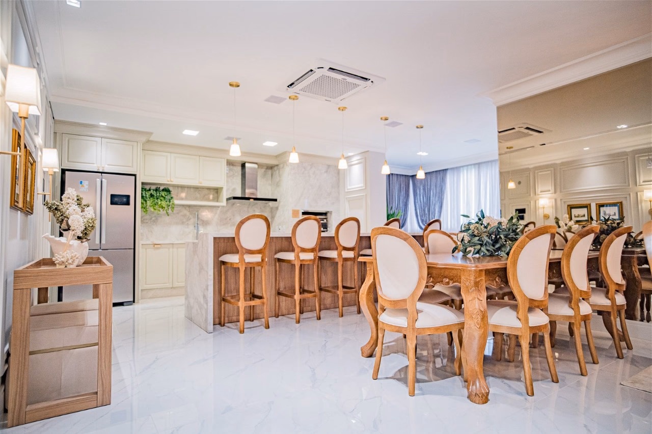 Apartamento 4 suítes em Meia Praia — Meia Praia, Itapema