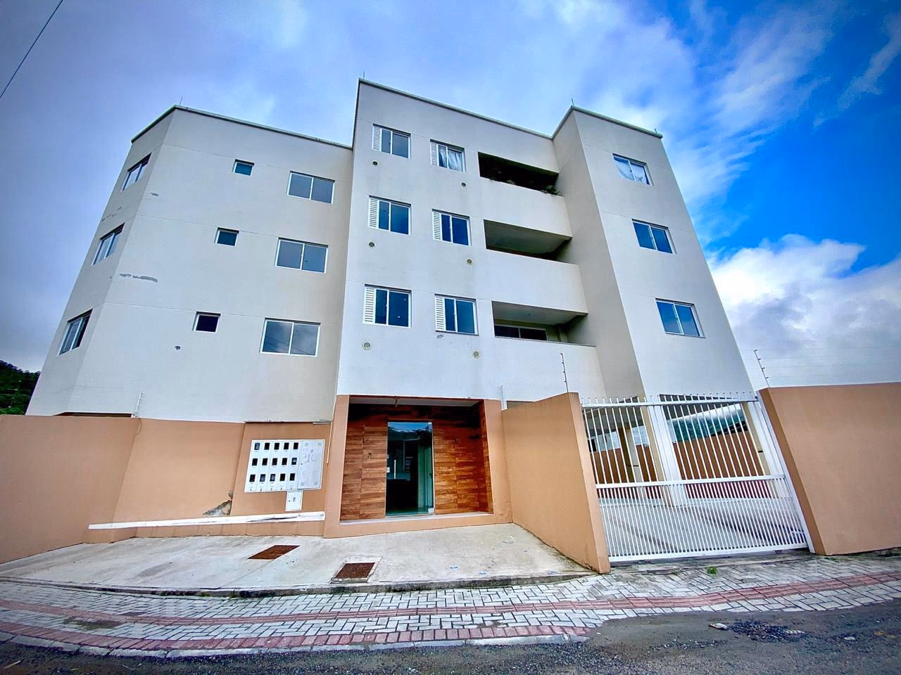 Costa Leste Residencial — Alto São Bento