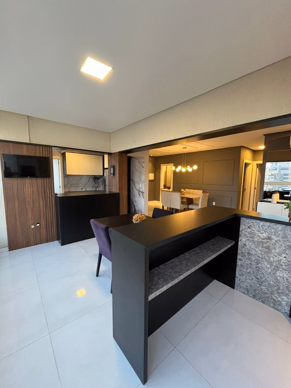 Apartamento 3 suítes em Meia Praia — Meia Praia, Itapema