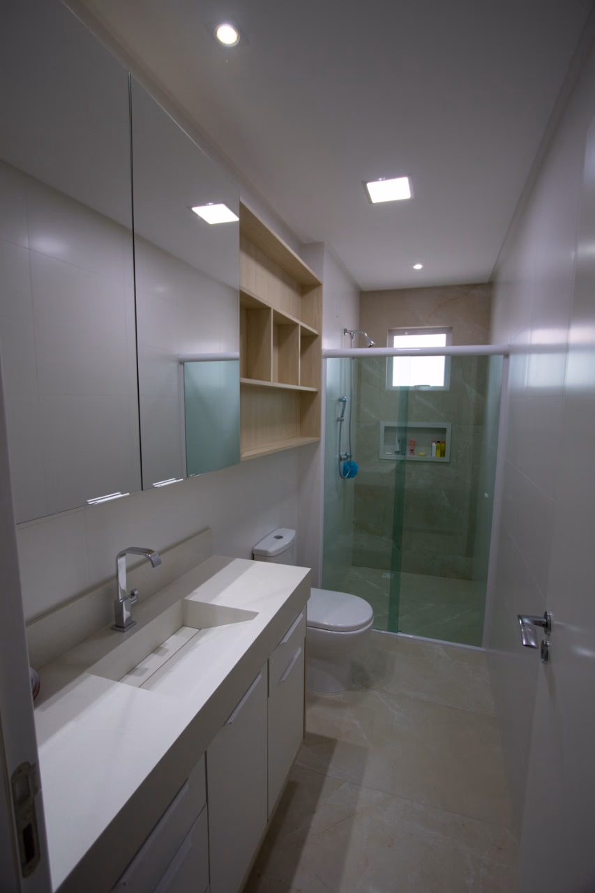 Apartamento 3 suítes em Meia Praia — Meia Praia, Itapema