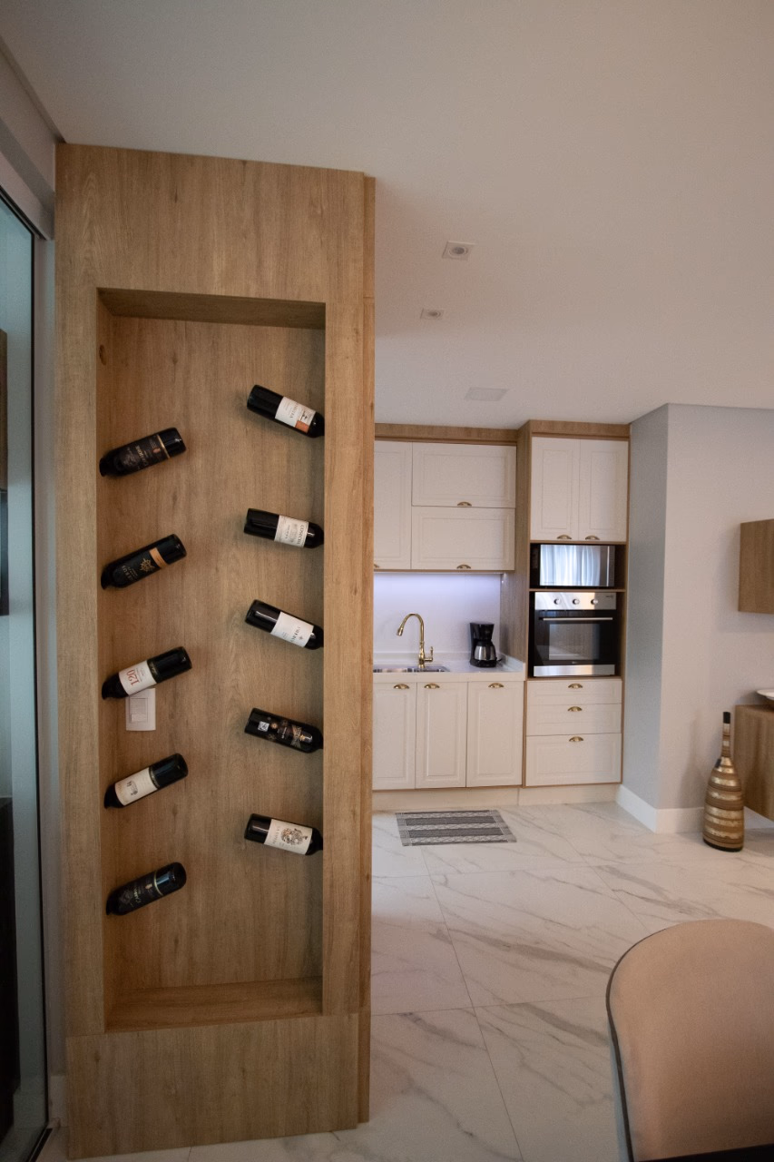 Apartamento 3 suítes em Meia Praia — Meia Praia, Itapema