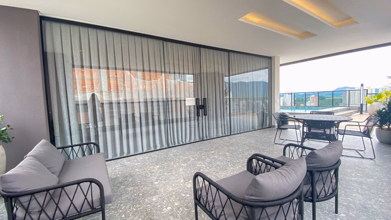 Apartamento a venda em Meia Praia, Itapema (11)