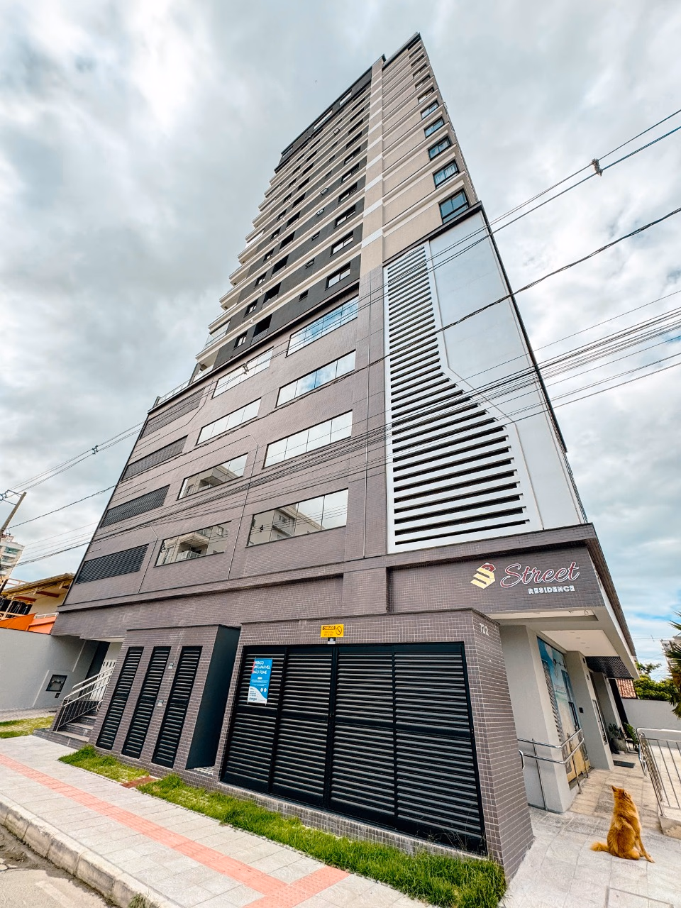 Up Street residencial — Balneário Perequê
